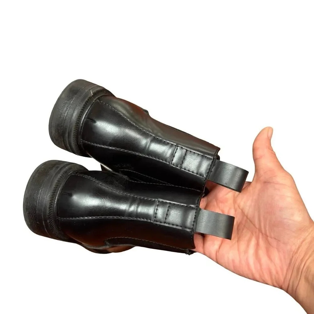 Zara Black Leather Chelsea Boots
